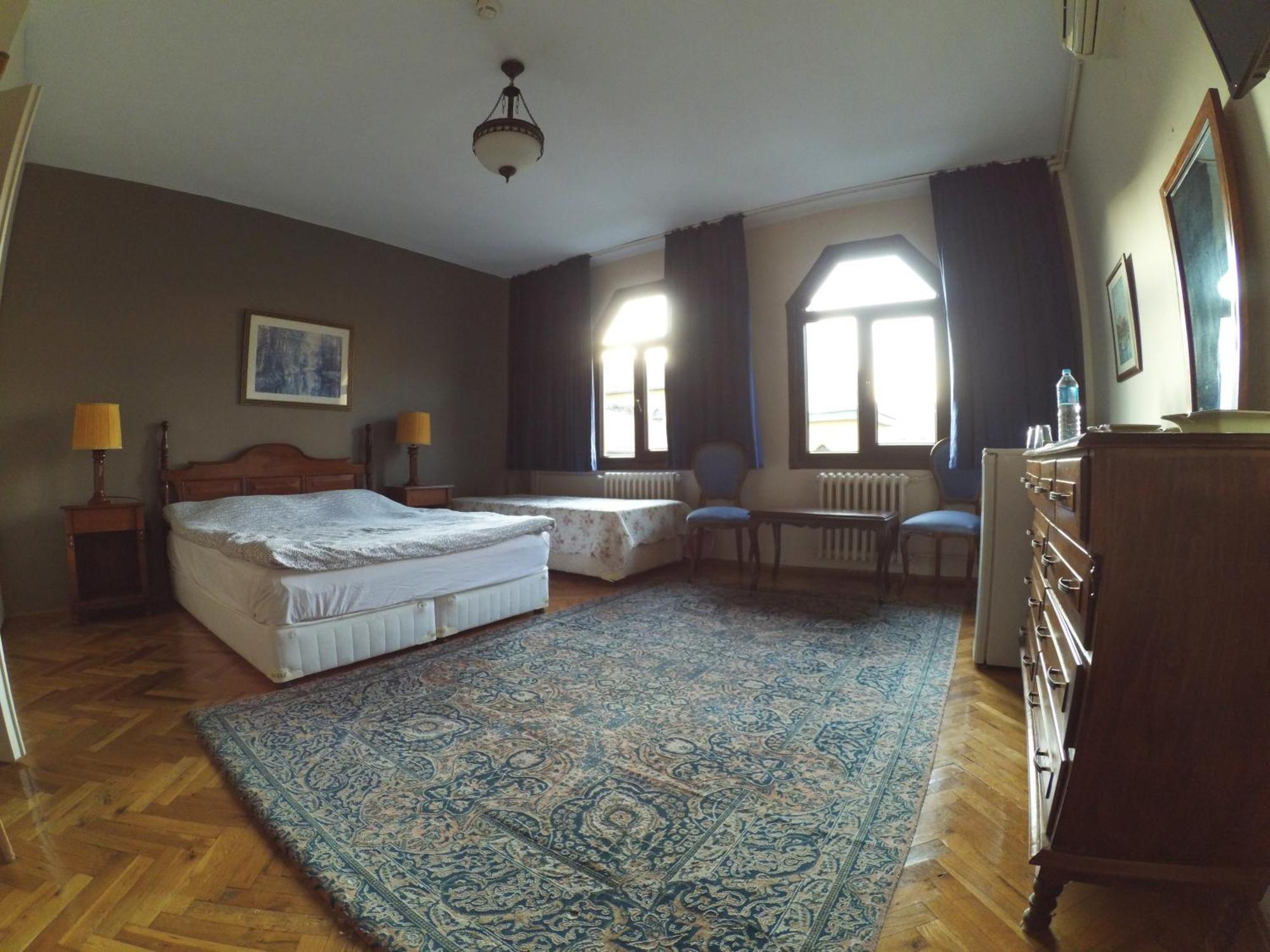 Berk Guest House - Grandma'S House Stambuł Pokój zdjęcie